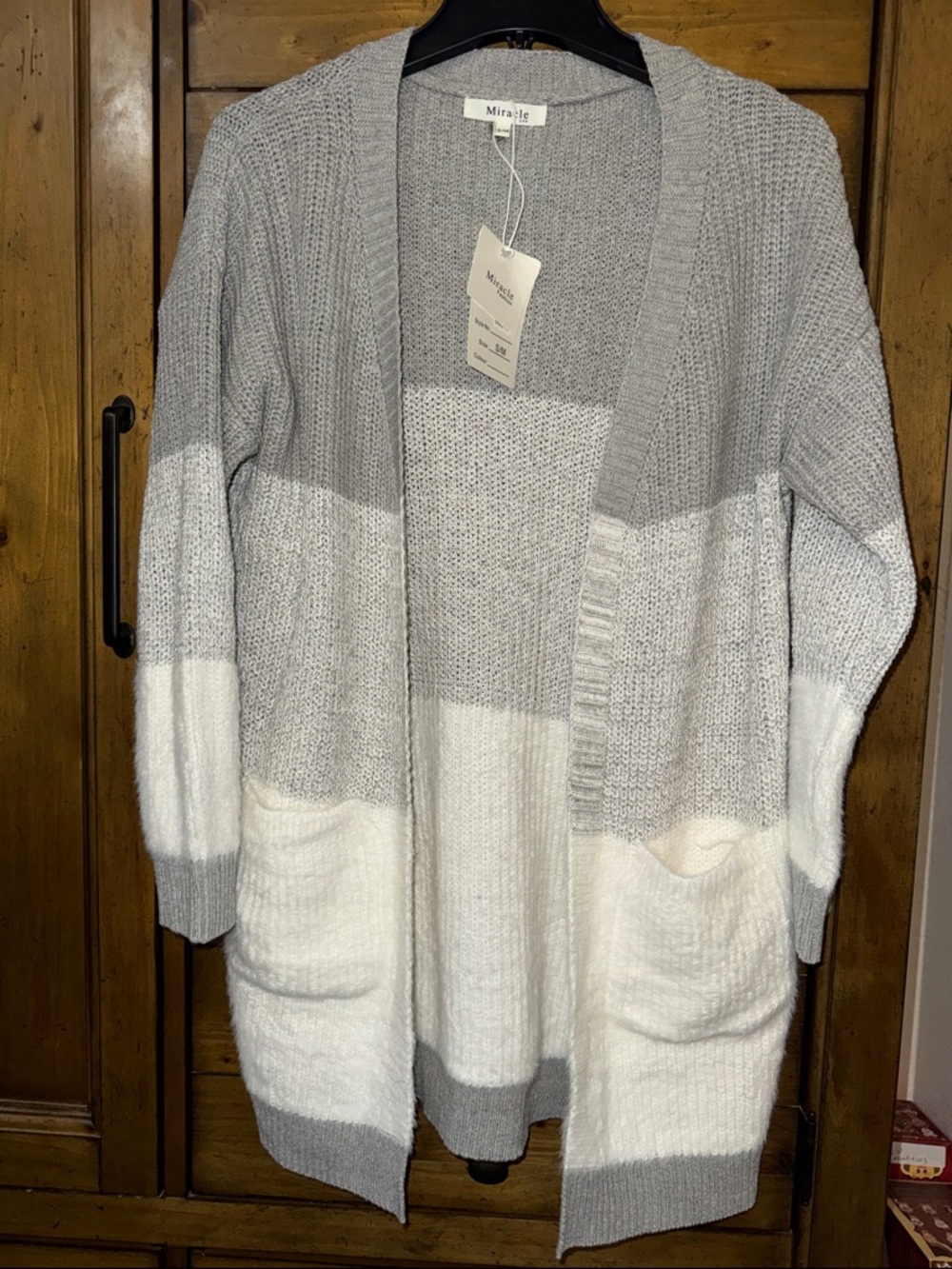 Miracle Gray & White Colorblock Open-Front Cardigan